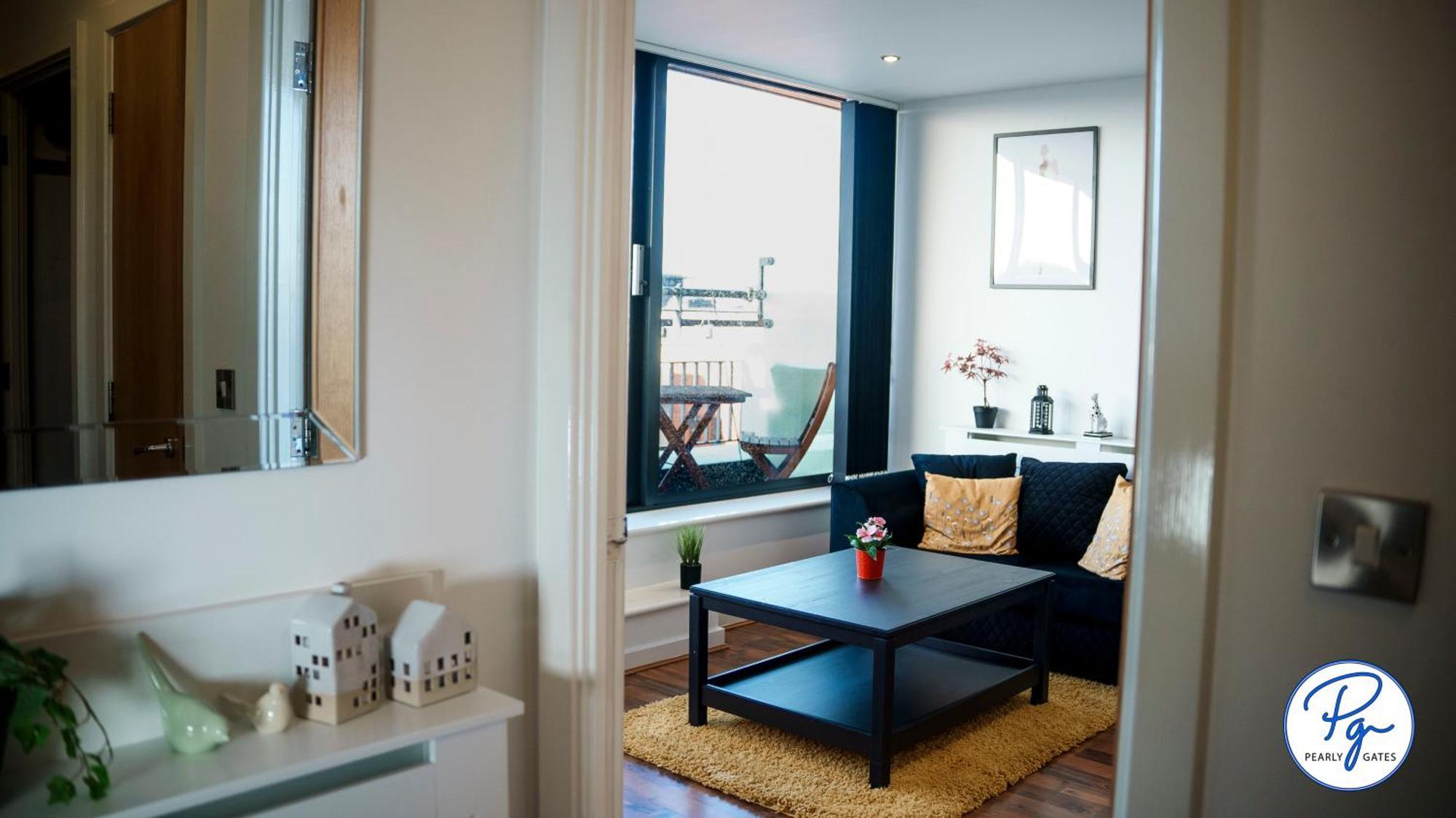 Penthouse - Amazing City Skyline Views - Balcony - Free Extra 2 Hours - Free Parking - Utilita Arena - Bullring Shopping - New St Station- Super King Size Bed Birmingham Exterior photo
